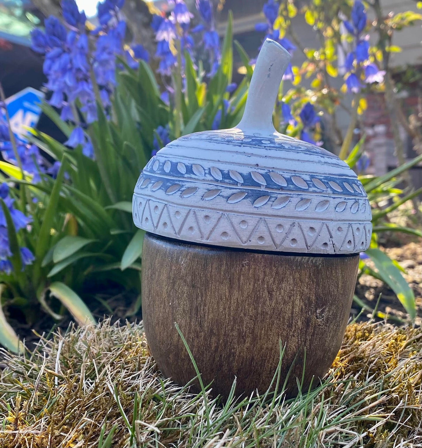 Acorn Box with White Distressed Lid